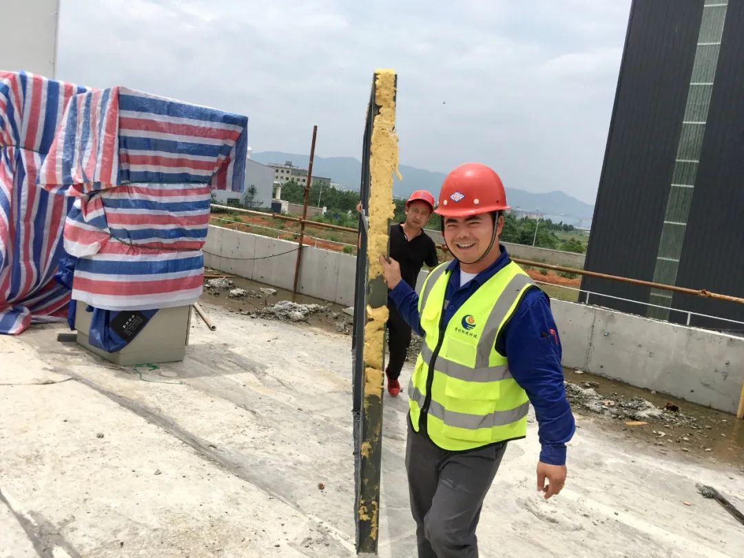 向優(yōu)秀看齊，與榜樣比肩 | 四月優(yōu)秀員工名單出爐